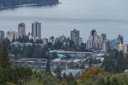 2242-folkestone-way-360hometours-27 at 21 - 2242 Folkestone Way, Panorama Village, West Vancouver