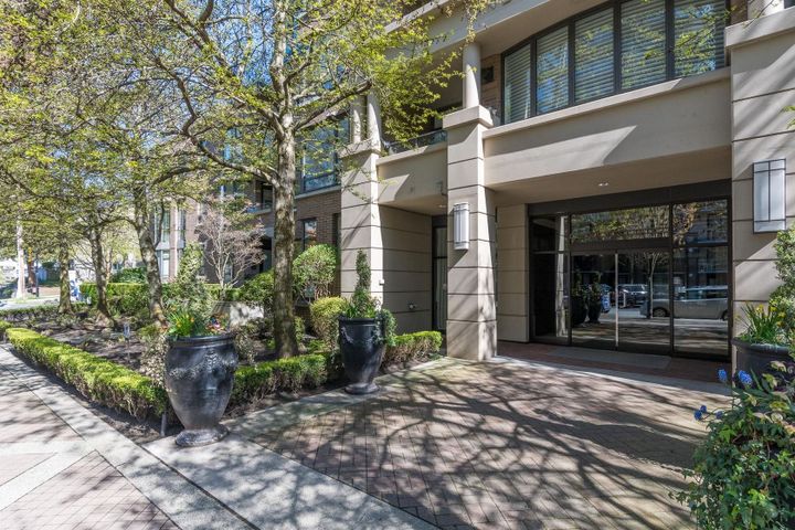 170-w-1st-street-lower-lonsdale-north-vancouver-29 at 708 - 170 W 1st Street, Lower Lonsdale, North Vancouver