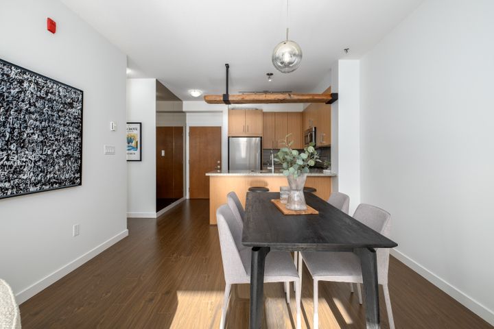 424-119-22nd-st-w-360hometours-11 at 424 - 119 W 22nd Street, Central Lonsdale, North Vancouver