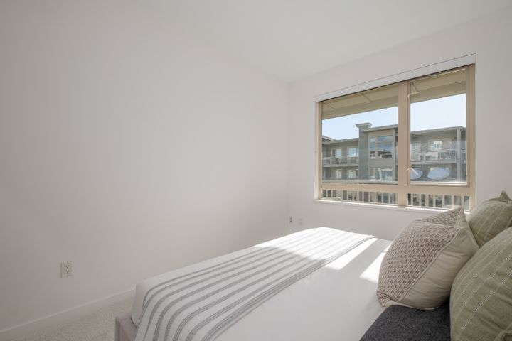 424-119-22nd-st-w-360hometours-15 at 424 - 119 W 22nd Street, Central Lonsdale, North Vancouver