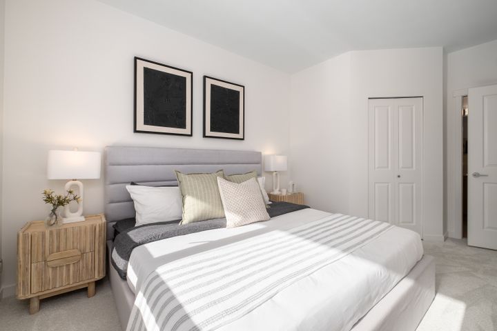 424-119-22nd-st-w-360hometours-16 at 424 - 119 W 22nd Street, Central Lonsdale, North Vancouver