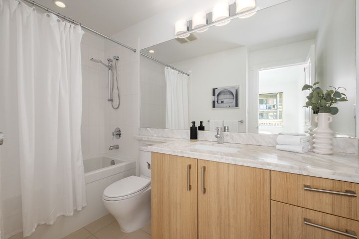 424-119-22nd-st-w-360hometours-17 at 424 - 119 W 22nd Street, Central Lonsdale, North Vancouver