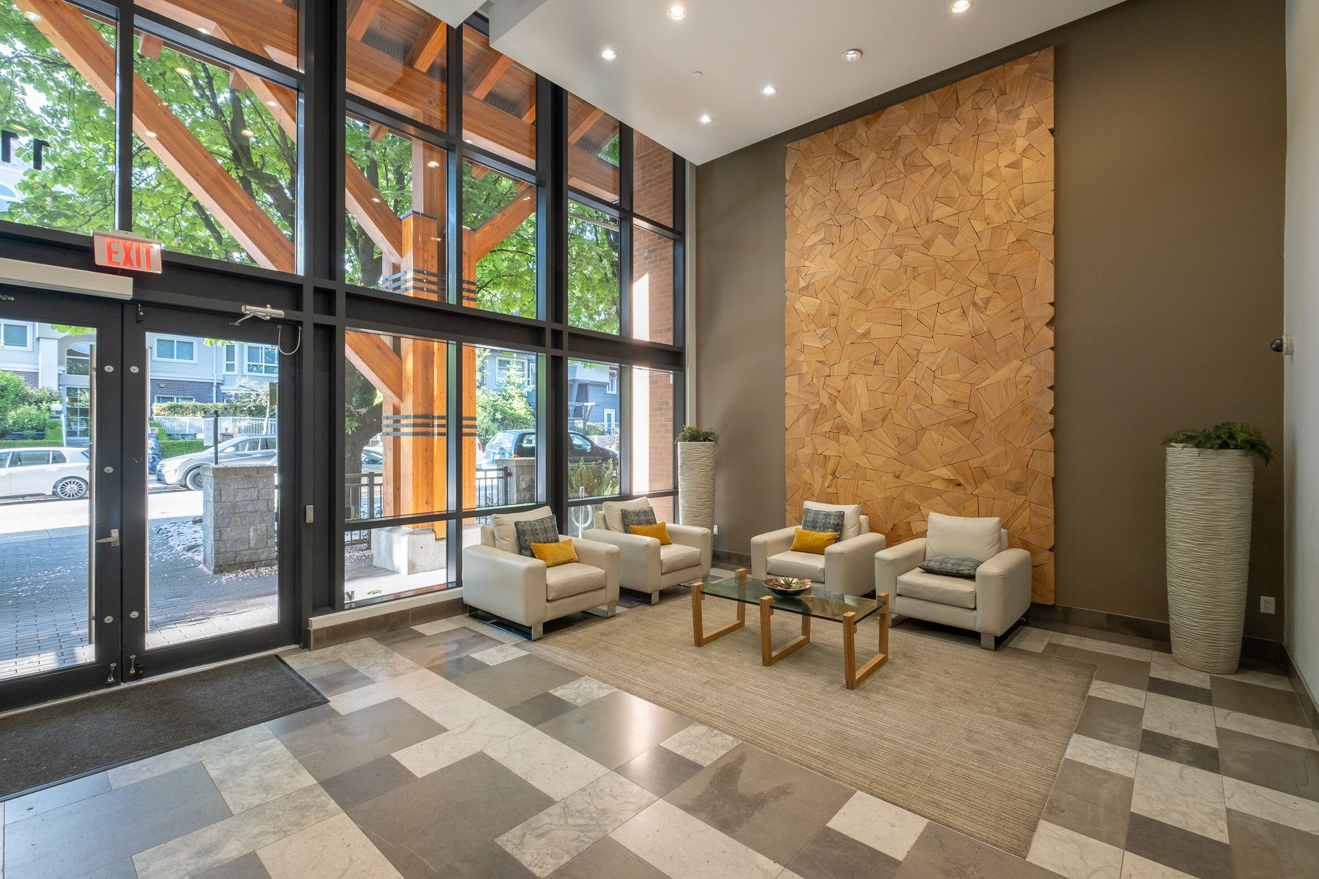 424-119-22nd-st-w-360hometours-04 at 424 - 119 W 22nd Street, Central Lonsdale, North Vancouver