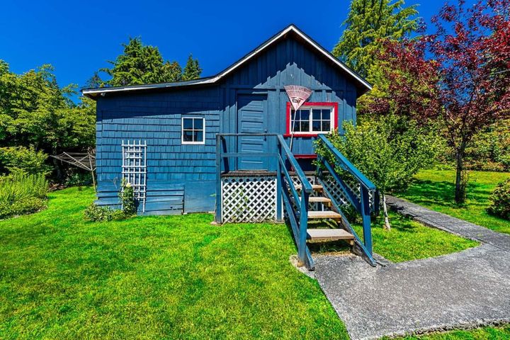 1709-ottawa-avenue-ambleside-west-vancouver-29 at 1709 Ottawa Avenue, Ambleside, West Vancouver