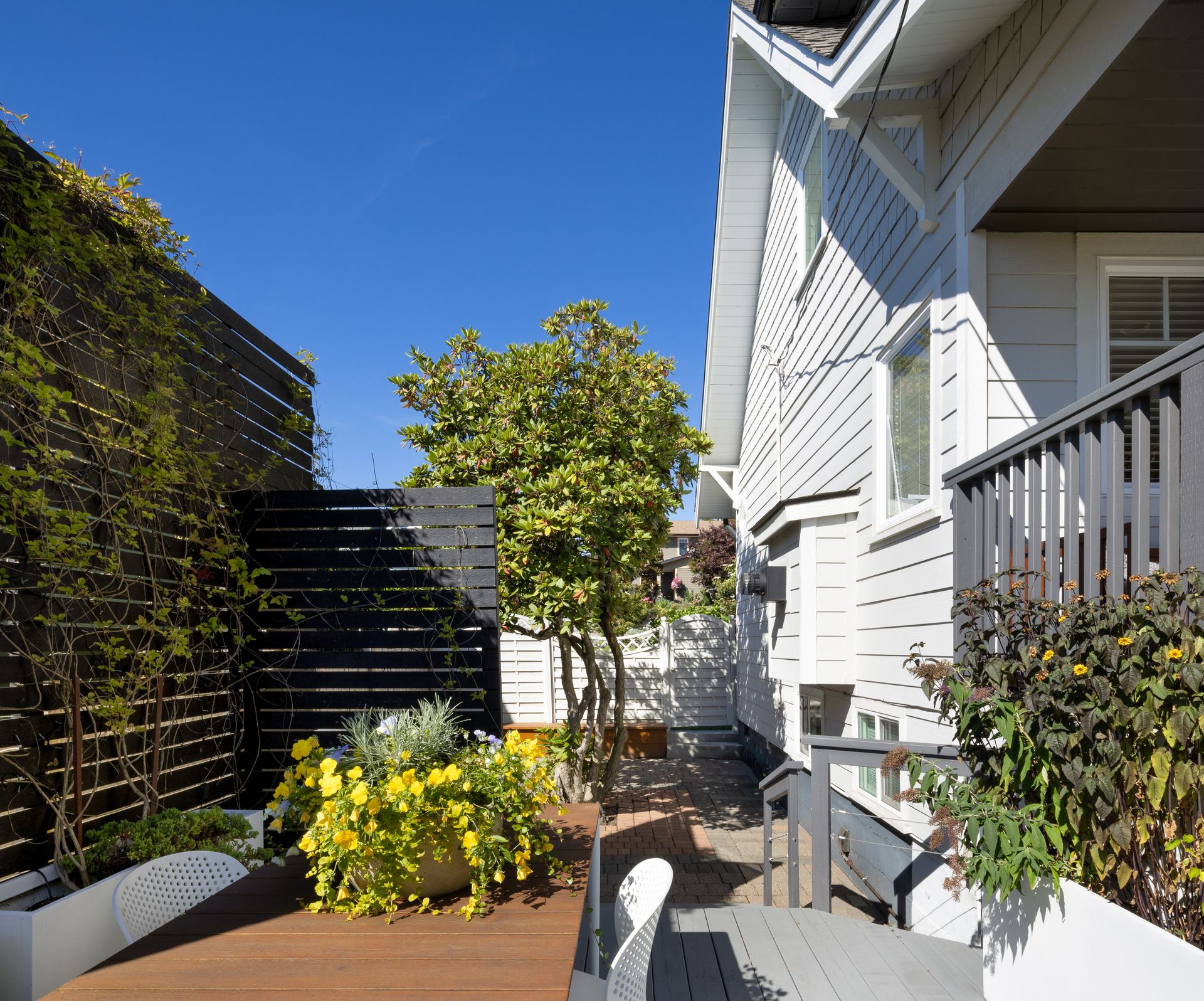 627-6th-st-e-north-vancouver-360hometours-013 at 627 E 6th Street, Queensbury, North Vancouver