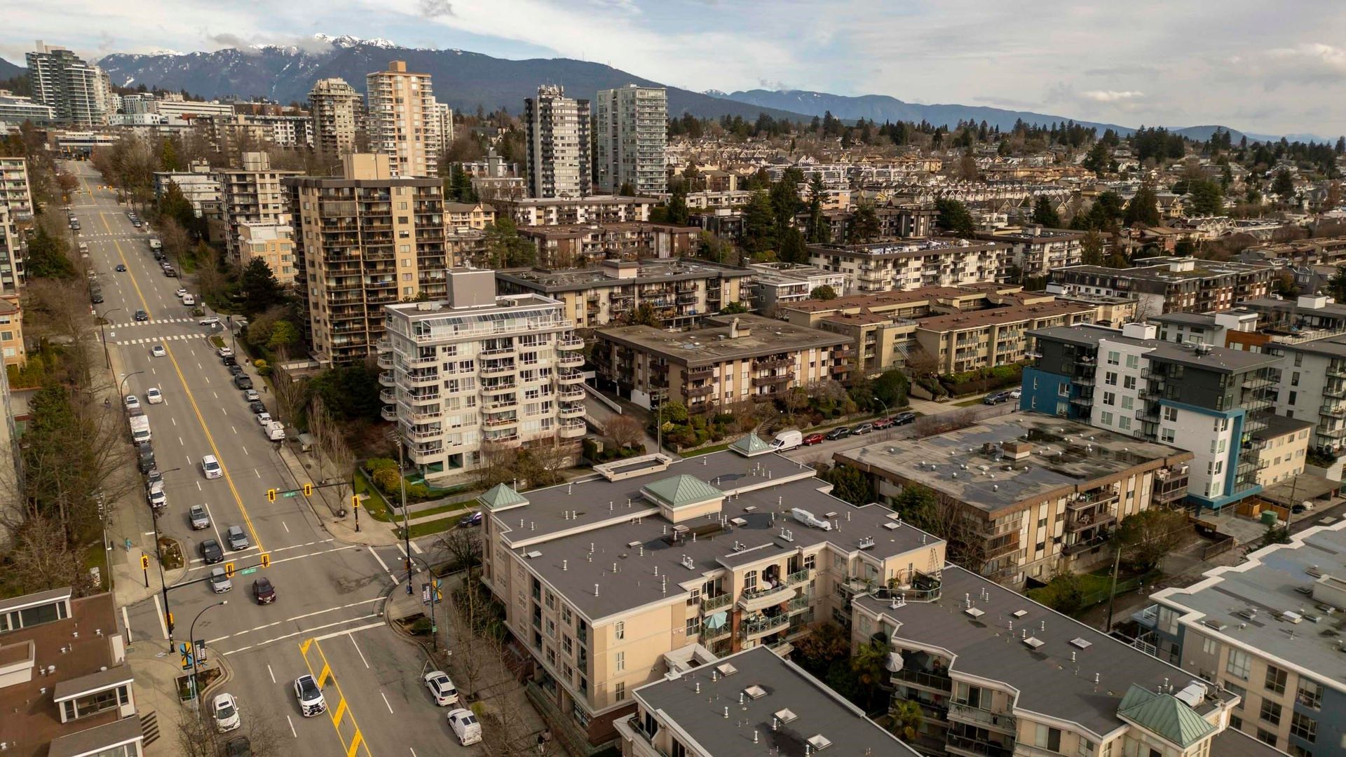 332-lonsdale-avenue-lower-lonsdale-north-vancouver-28 at 212 - 332 Lonsdale Avenue, Lower Lonsdale, North Vancouver