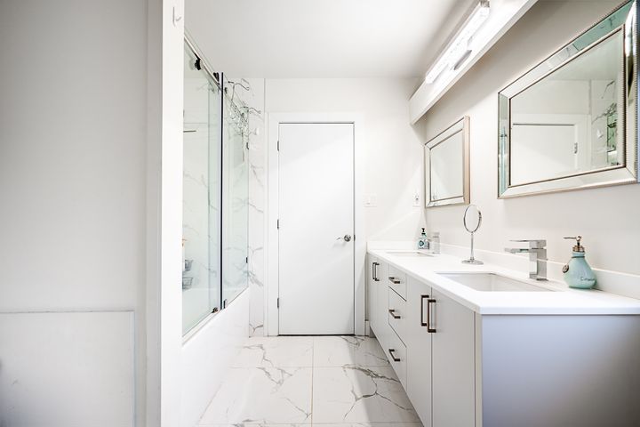 Spa-Inspired Ensuite Bathroom with Modern Finishes at 1555 Lawson Avenue, Ambleside, West Vancouver