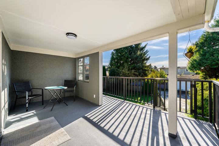 1258-jefferson-avenue-west-vancouver-17 at 1258 Jefferson Avenue, Ambleside, West Vancouver