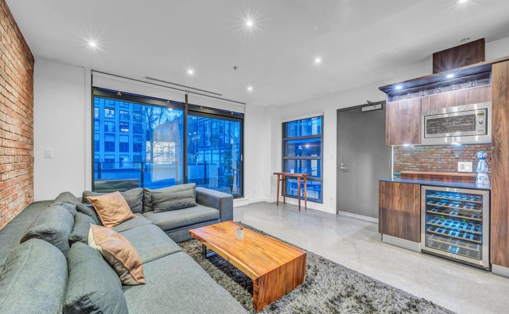 305 - 12 Water Street, Downtown VW, Vancouver West 