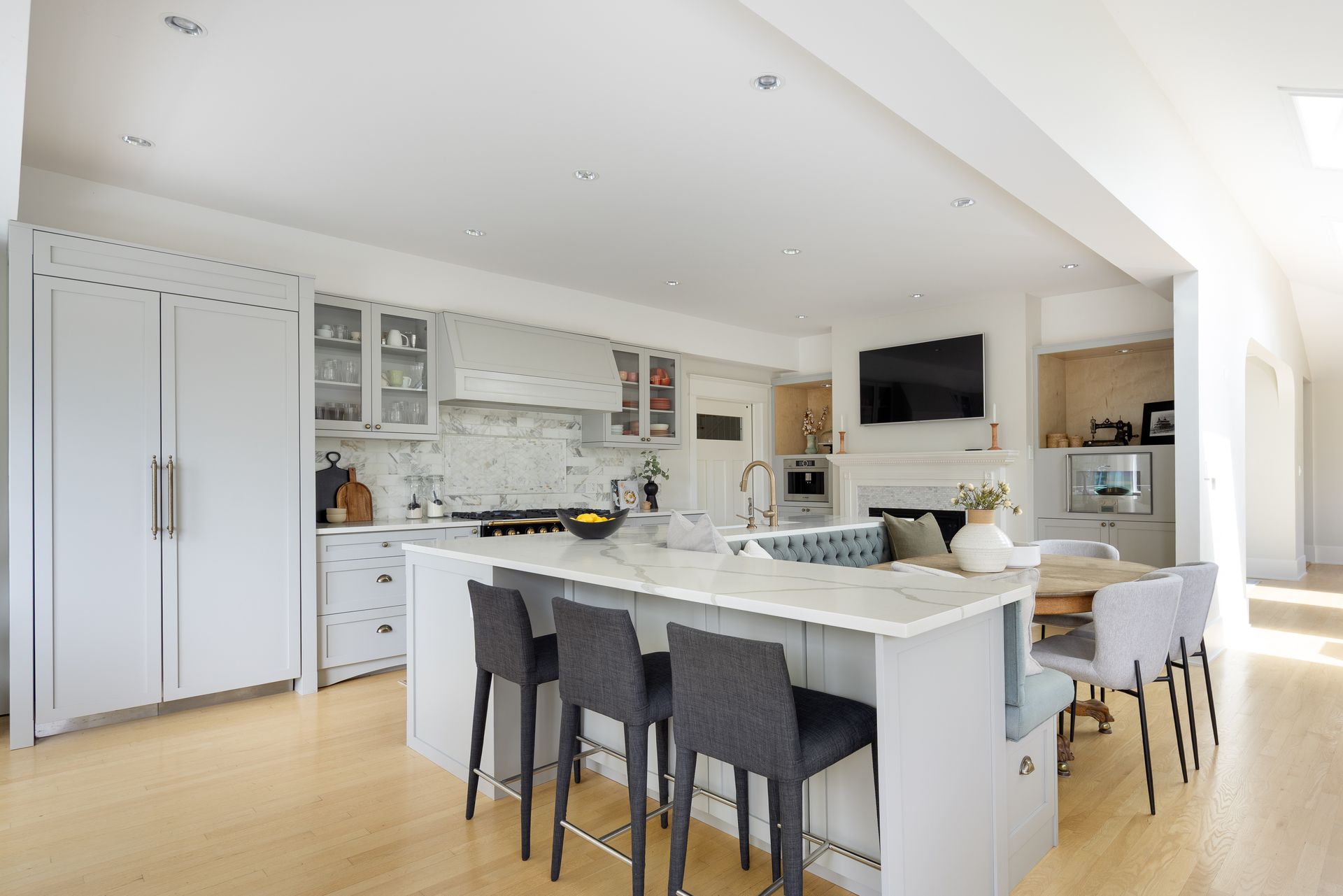 3545-dowsley-ct-north-vancouver-360hometours-045 at 3545 Dowsley Court, Upper Lonsdale, North Vancouver