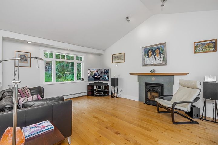 6245-nelson-avenue-gleneagles-west-vancouver-11 at 6245 Nelson Avenue, Gleneagles, West Vancouver