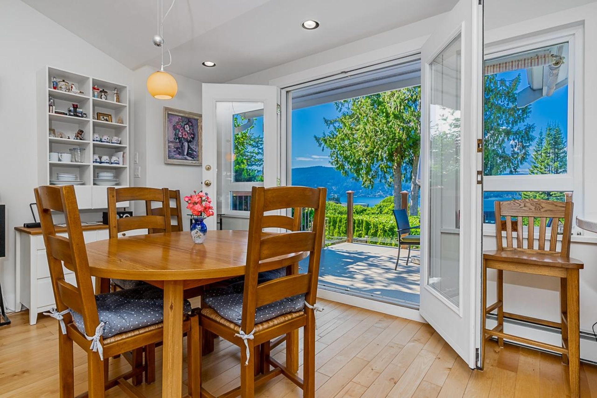 6245-nelson-avenue-gleneagles-west-vancouver-16 at 6245 Nelson Avenue, Gleneagles, West Vancouver