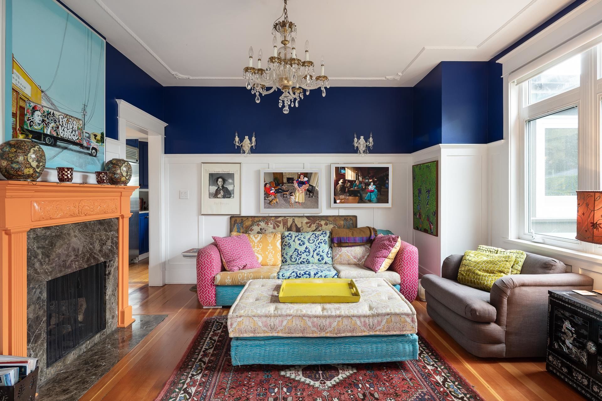 Beautiful curb appeal and mature landscaping. at 529 E 11th Street, Boulevard, North Vancouver