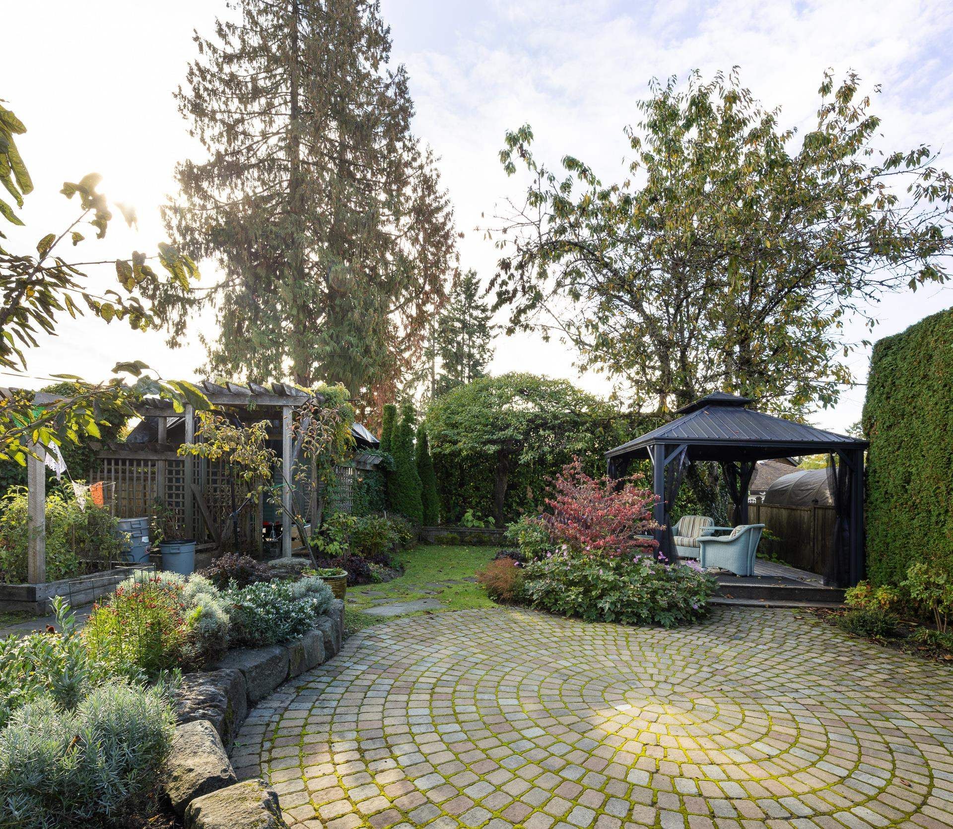 Beautifully landscaped front and rear gardens. at 529 E 11th Street, Boulevard, North Vancouver