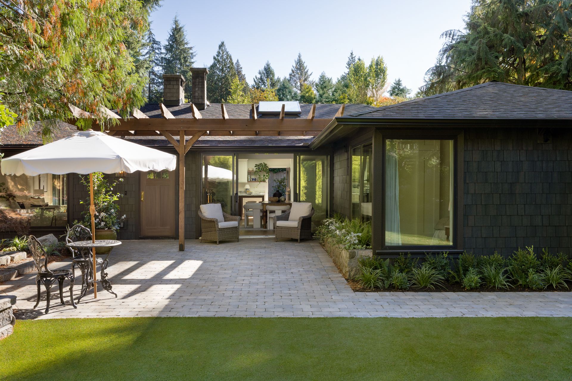 5075-howe-sound-ln-west-vancouver-360hometours-006 at 5075 Howe Sound Lane, Caulfeild, West Vancouver