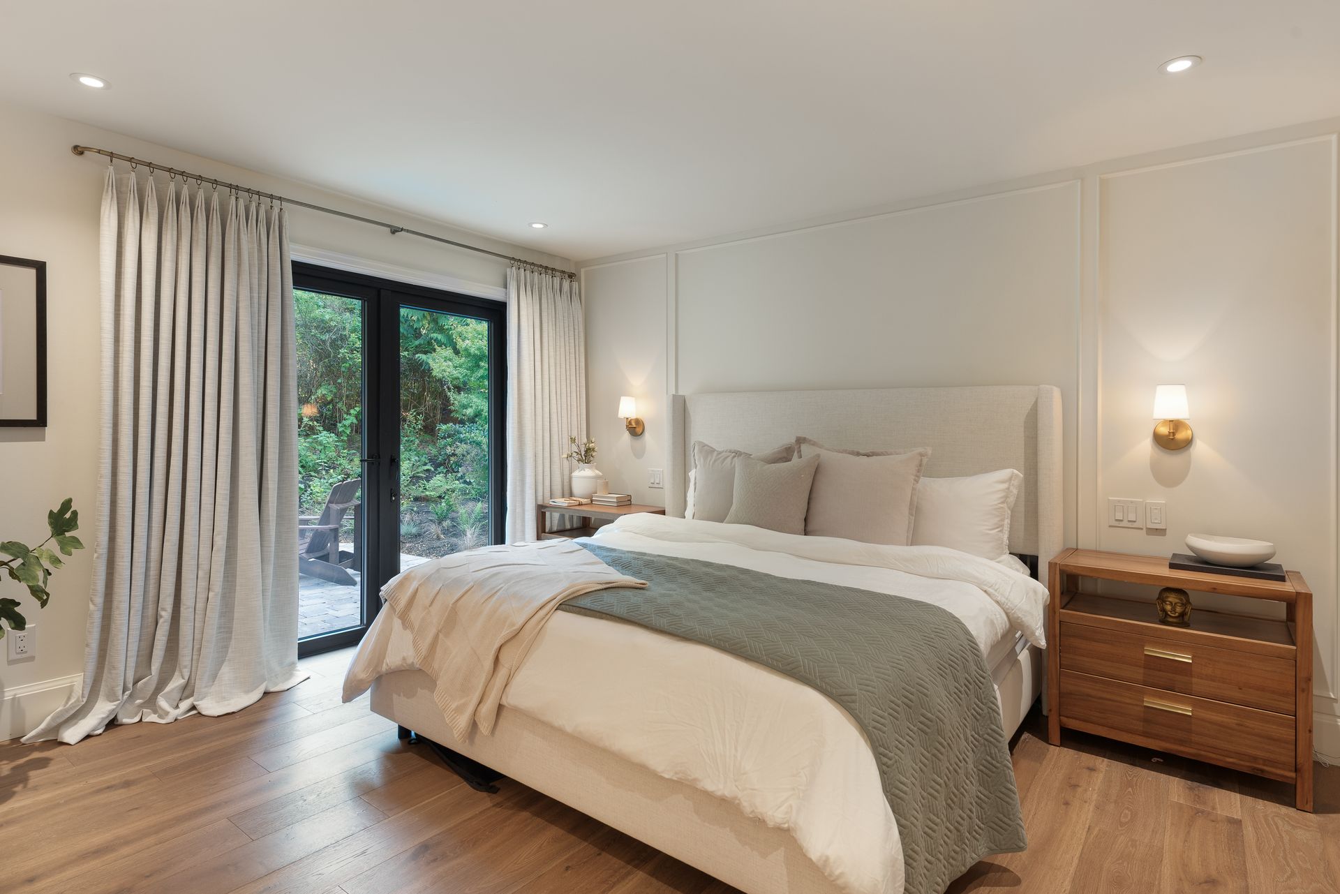 5075-howe-sound-ln-west-vancouver-360hometours-065 at 5075 Howe Sound Lane, Caulfeild, West Vancouver