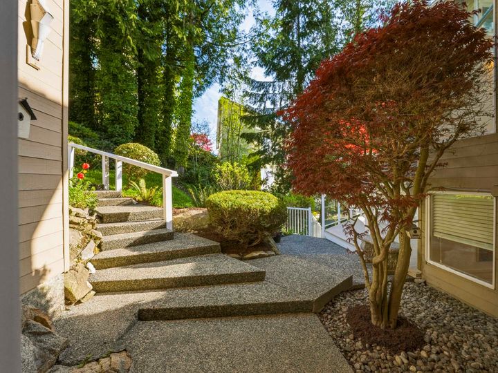 5447-monte-bre-place-upper-caulfeild-west-vancouver-27 at 5447 Monte Bre Place, Upper Caulfeild, West Vancouver