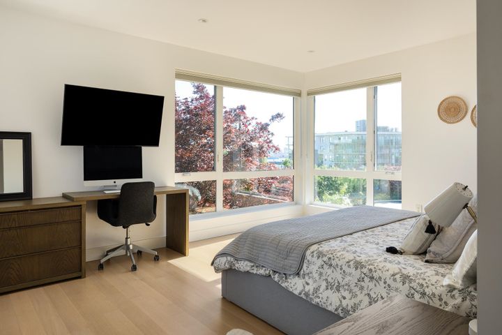 452-e-4th-street-lower-lonsdale-north-vancouver-20 at 452 E 4th Street, Lower Lonsdale, North Vancouver