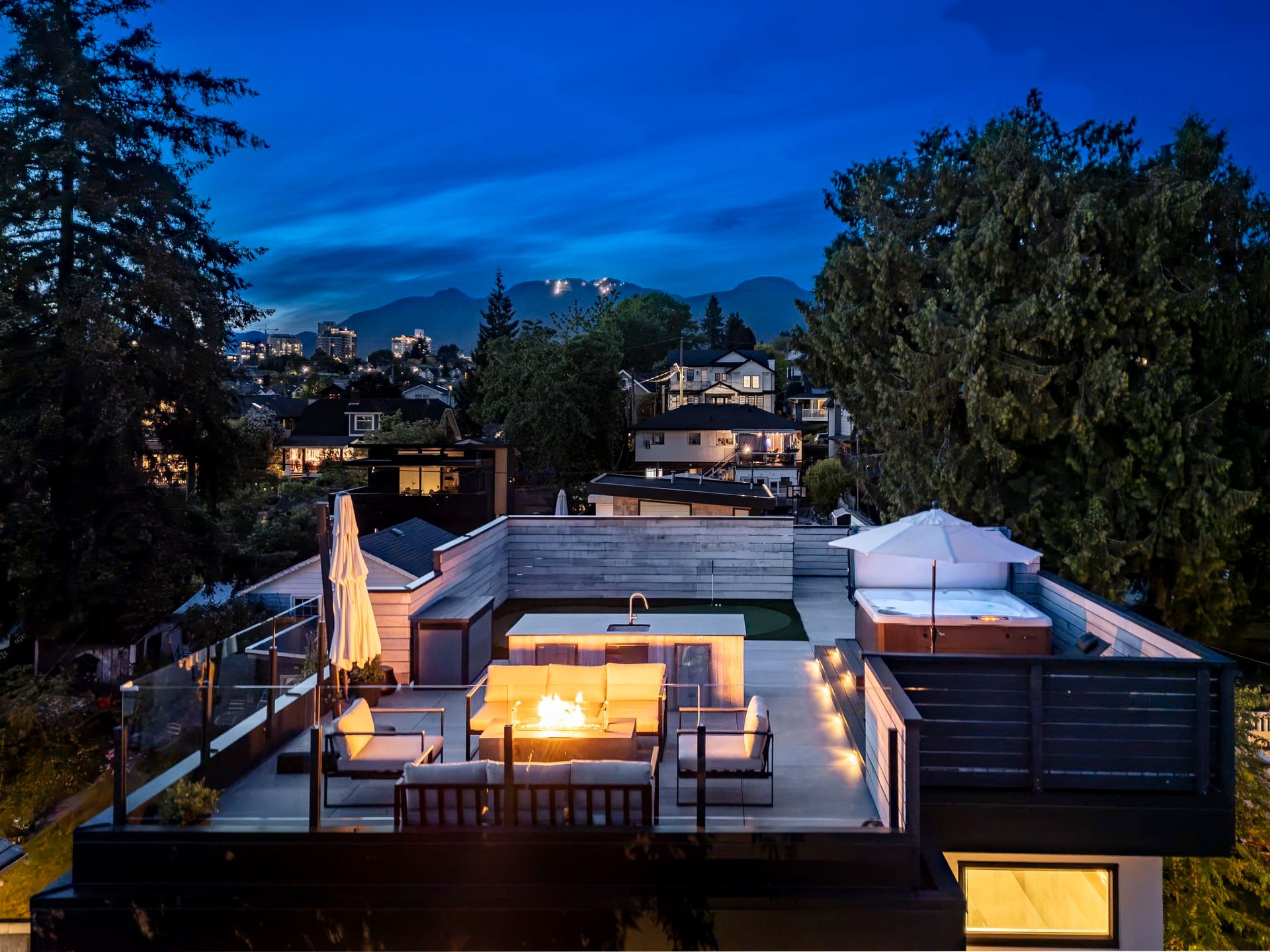 452 E 4th Street, Lower Lonsdale, North Vancouver 3