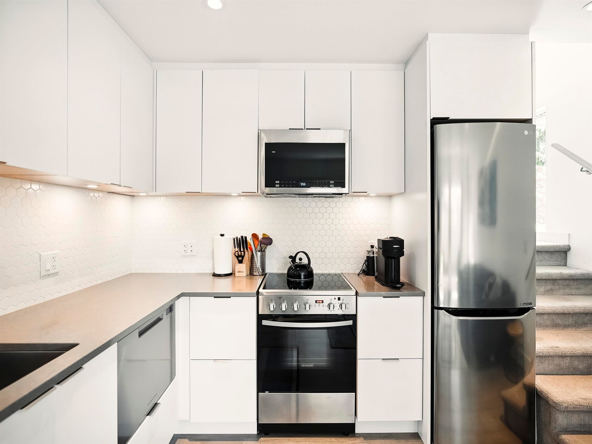 452-e-4th-street-lower-lonsdale-north-vancouver-36 at 452 E 4th Street, Lower Lonsdale, North Vancouver