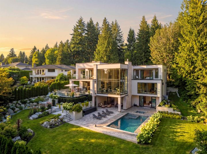 450-macbeth-crescent-cedardale-west-vancouver-02 at 450 Macbeth Crescent, Cedardale, West Vancouver