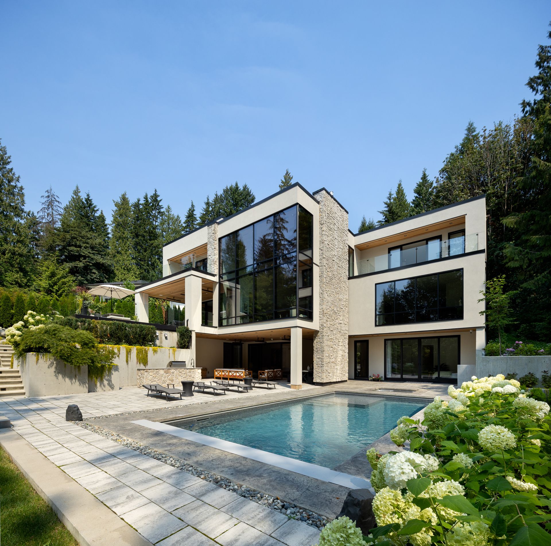 450-macbeth-crescent-west-vancouver-360hometours-098 at 450 Macbeth Crescent, Cedardale, West Vancouver