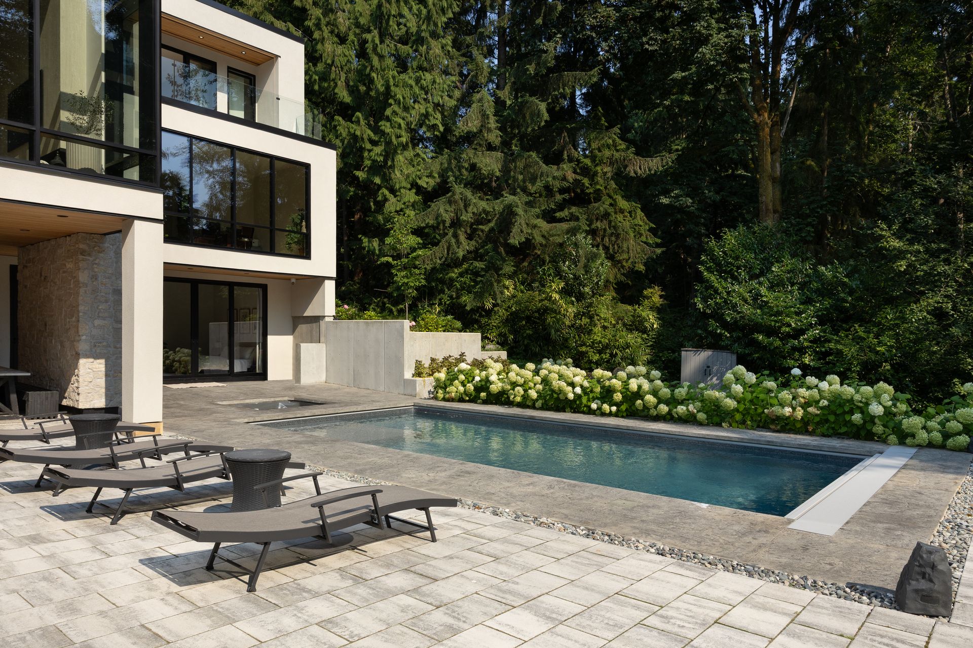 450-macbeth-crescent-west-vancouver-360hometours-108 at 450 Macbeth Crescent, Cedardale, West Vancouver