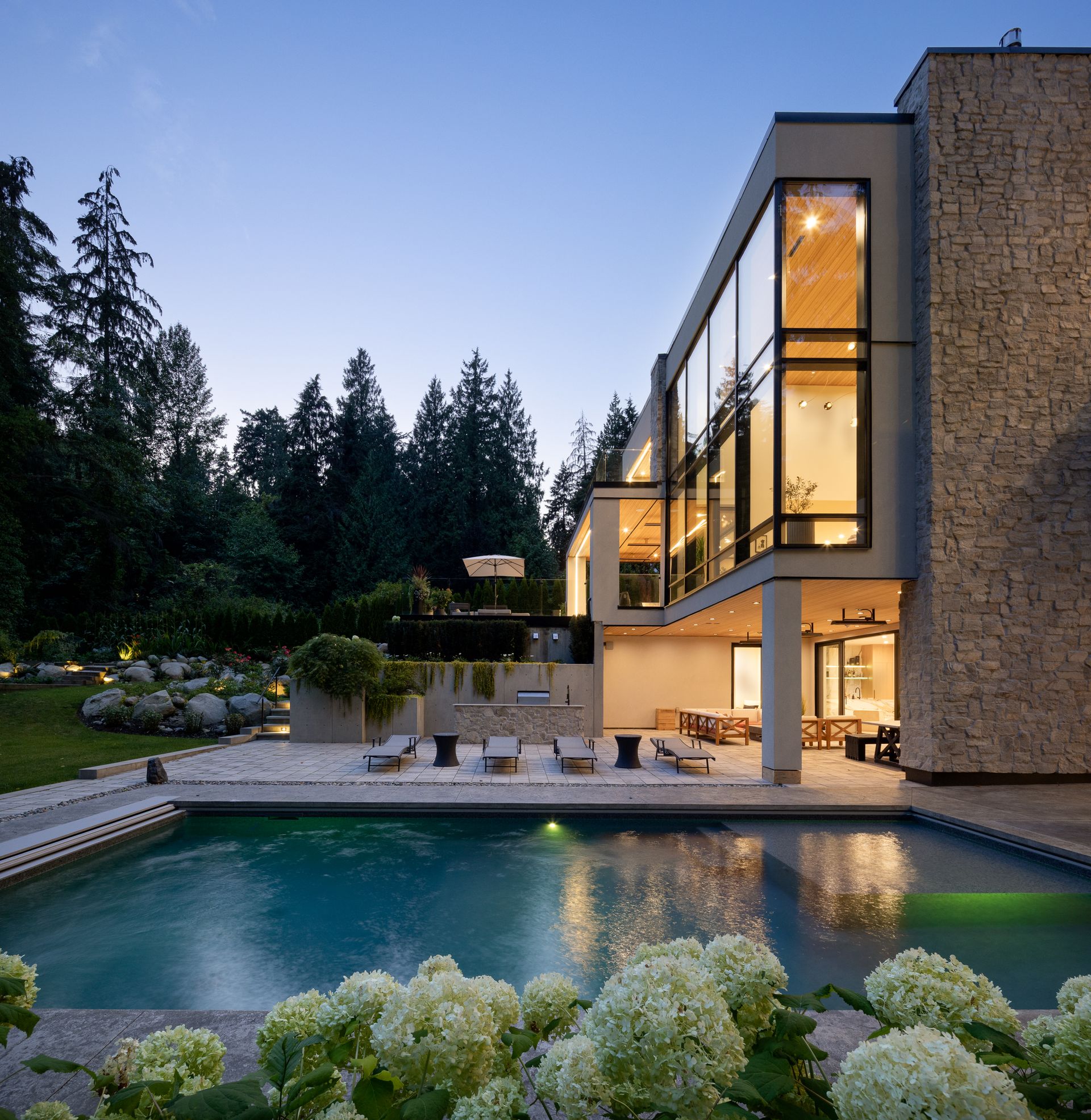 450-macbeth-crescent-west-vancouver-360hometours-146 at 450 Macbeth Crescent, Cedardale, West Vancouver