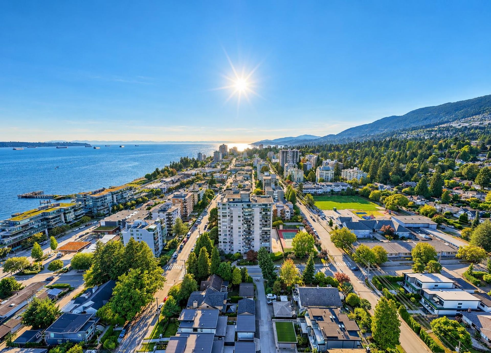555-13th-street-ambleside-west-vancouver-16 at 1102 - 555 13th Street, Ambleside, West Vancouver