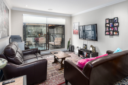 205-2119-bellevue-avenue-west-vancouver-360hometours-06 at 205 - 2119 Bellevue Avenue, Dundarave, West Vancouver