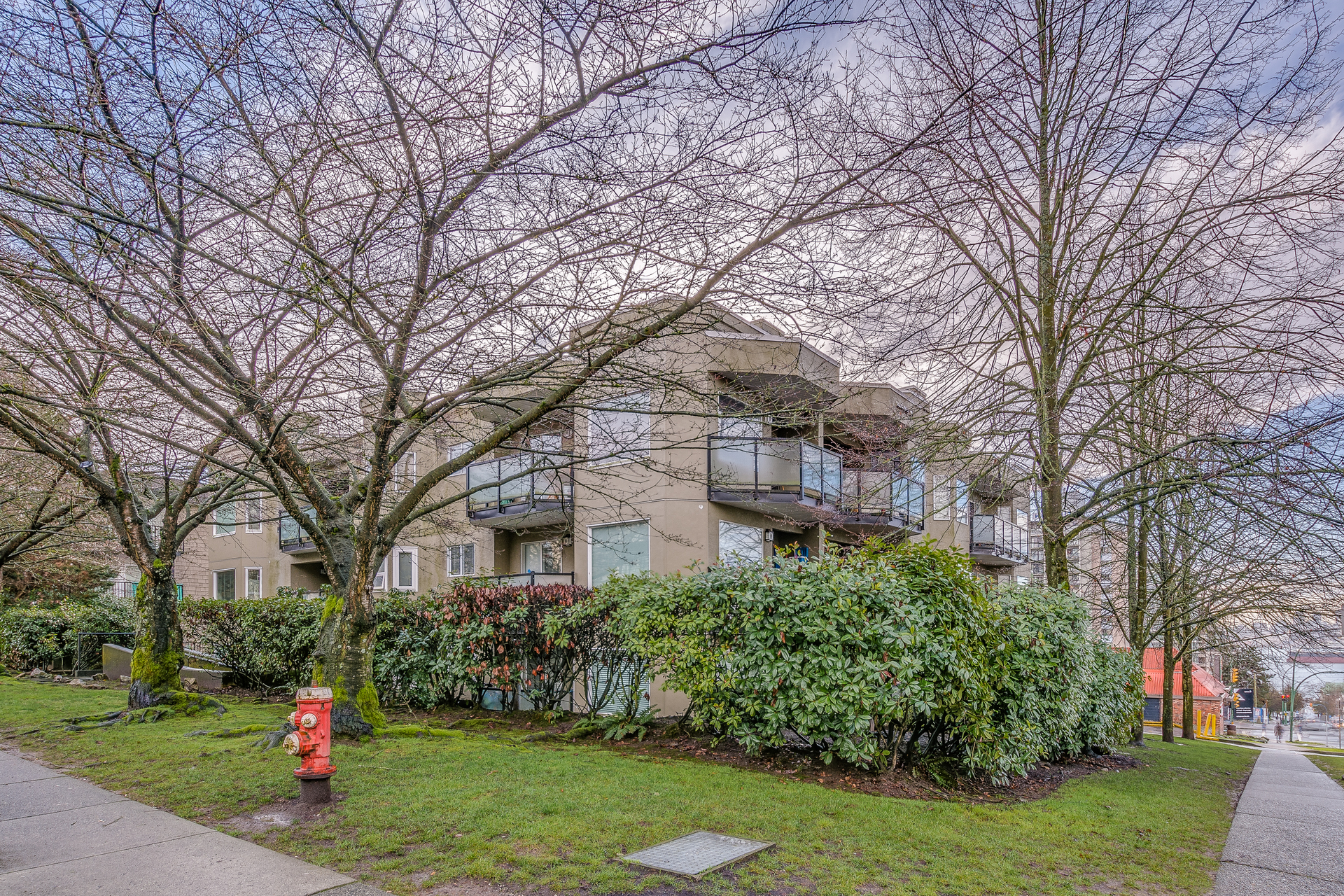 305-175-w-4th-street-north-vancouver-01 at 305 - 175 W 4th Street, Lower Lonsdale, North Vancouver