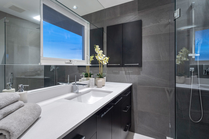 501-seville-crescent-360hometours-27s at 501 Saville Crescent, Upper Delbrook, North Vancouver