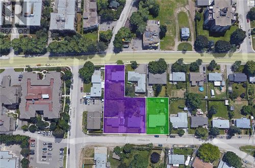 1349-1359-pridham-1358-sutherland-avenue-springfieldspall-kelowna-04 at 1349 - 1359 Pridham 1358 Sutherland Avenue, Springfield, Kelowna