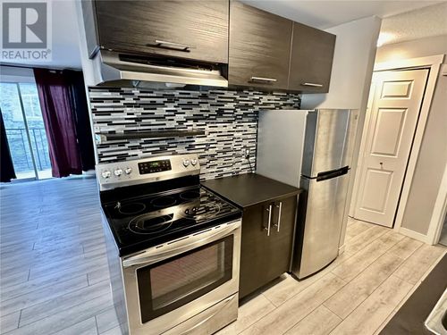 4103-alexis-park-drive-unit-106-alexis-park-vernon-02 at 4103 Alexis Park Drive 106, Alexis Park, Vernon