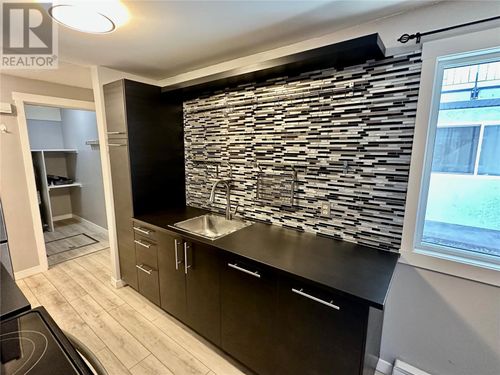 4103-alexis-park-drive-unit-106-alexis-park-vernon-05 at 4103 Alexis Park Drive 106, Alexis Park, Vernon