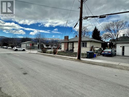 902-lawson-avenue-kelowna-north-kelowna-25 at 902 Lawson Avenue, Kelowna North, Kelowna