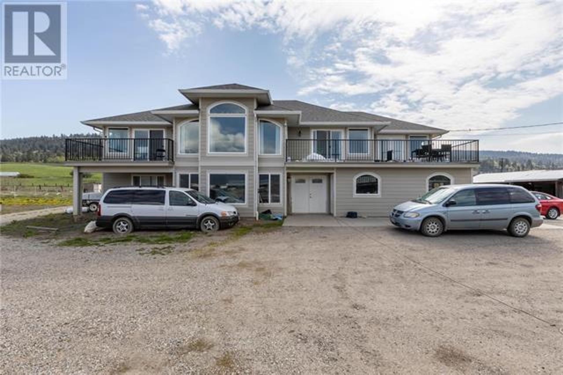 4320 L & A Cross Road, Swan Lake West, Vernon photo 1