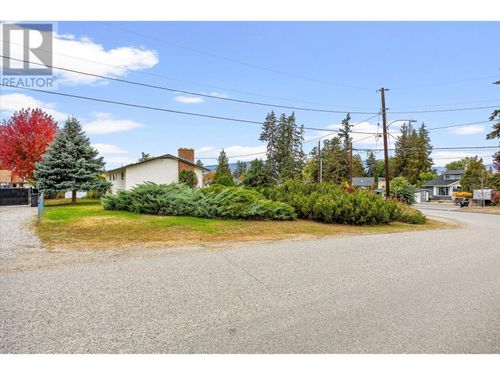 717-schafer-road-lower-mission-kelowna-05 at 717 Schafer Road, Lower Mission, Kelowna