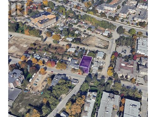 1358-sutherland-avenue-kelowna-south-kelowna-04 at 1358 Sutherland Avenue, Kelowna South, Kelowna