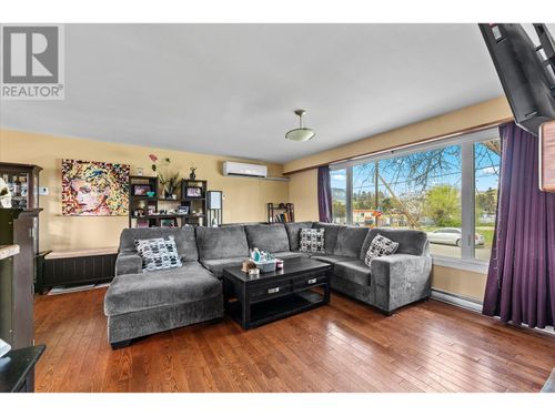 1301-mcbride-road-springfieldspall-kelowna-06 at 1301 Mcbride Road, Springfield, Kelowna