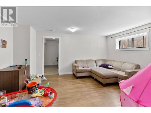 2024-wilkinson-street-springfieldspall-kelowna-45 at 2024 Wilkinson Street, Springfield, Kelowna