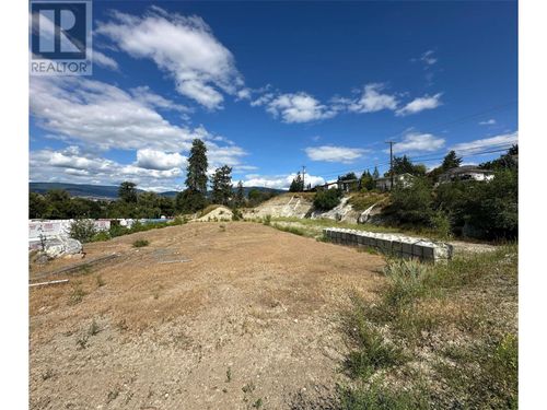 2311-43a-street-south-vernon-vernon-05 at 2311 43a Street, South Vernon, Vernon