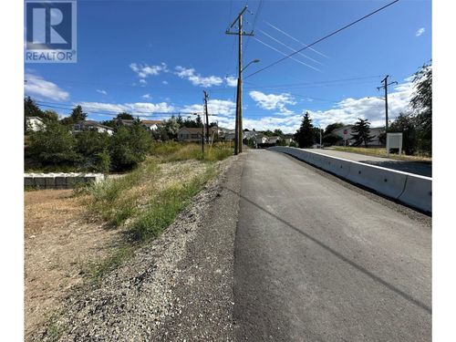 2311-43a-street-south-vernon-vernon-08 at 2311 43a Street, South Vernon, Vernon