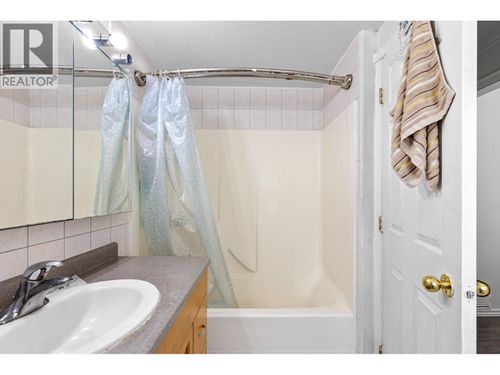 315-gerstmar-road-rutland-south-kelowna-16 at 315 Gerstmar Road, Rutland South, Kelowna