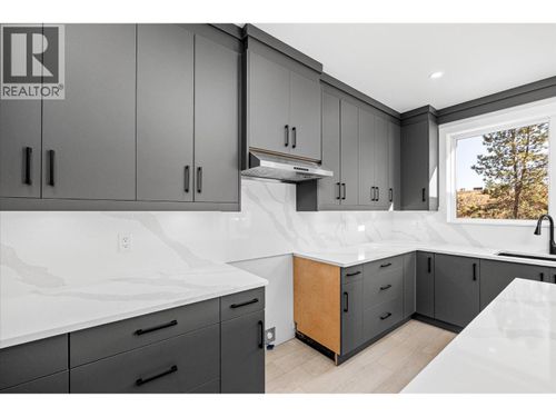 1675-harbour-view-crescent-west-kelowna-estates-west-kelowna-04 at 1675 Harbour View Crescent, West Kelowna Estates, West Kelowna