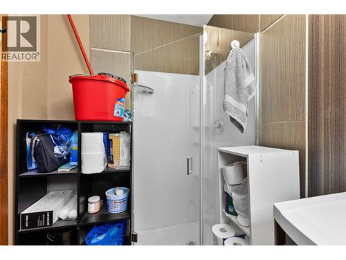 2024-wilkinson-street-springfieldspall-kelowna-24 at 2024 Wilkinson Street, Springfield, Kelowna