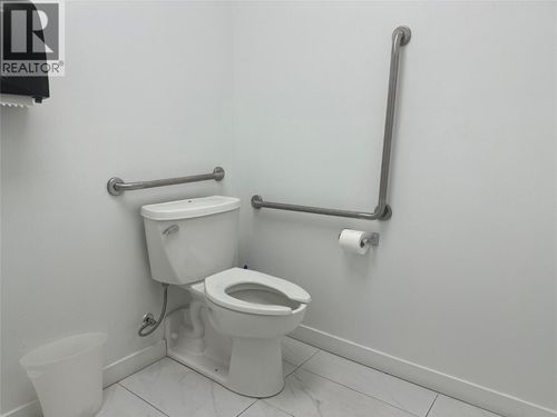 1925-enterprise-way-unit-105-dilworth-mountain-kelowna-25 at 105 - 1925 Enterprise Way, Dilworth Mountain, Kelowna