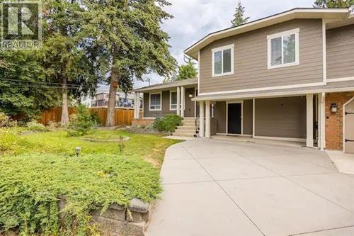 759-mcclure-road-lower-mission-kelowna-03 at 759 McClure Road, Lower Mission, Kelowna