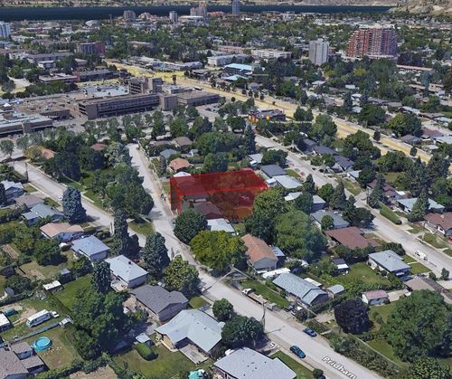 1294-devonshire-avenue-springfieldspall-kelowna-02 at 1294 Devonshire Avenue, Springfield, Kelowna