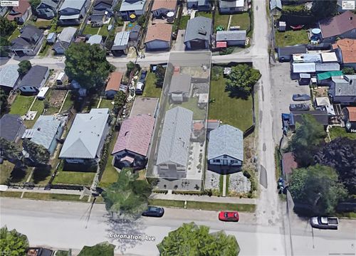 931-coronation-avenue-kelowna-north-kelowna-02 at 931 Coronation Avenue, Kelowna North, Kelowna